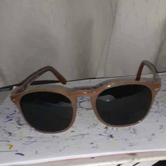 Persol Sunglasses - Picture 4 of 4